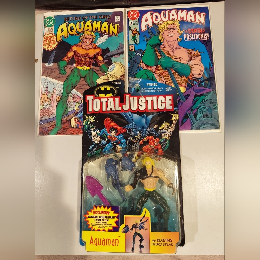 BUNDLE NIB 1996 BATMAN TOTAL JUSTICE AQUAMAN ACTION FIGURE 1991 AQUAMAN COMICS